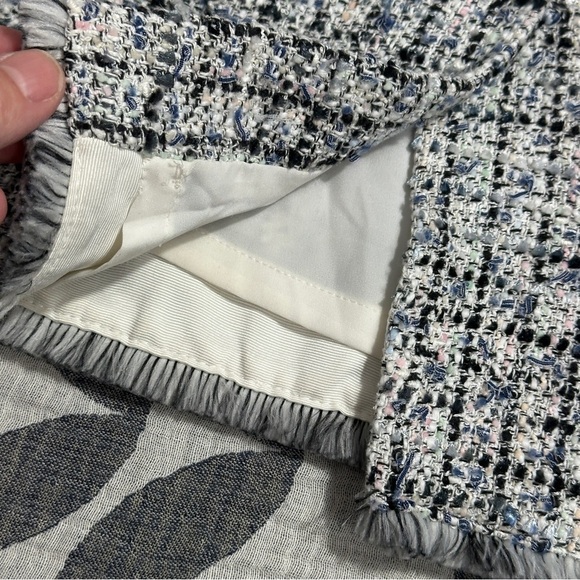 Ann Taylor Petite size 12 nubby skirt with fringe hem, back slit - Picture 7 of 11